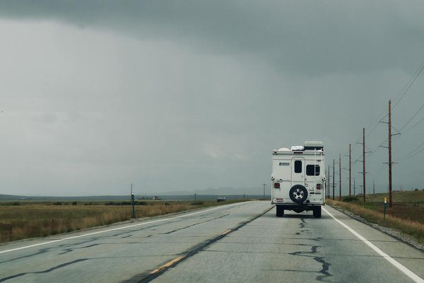 Comment la conception des villes influe sur la sécurité des piétons